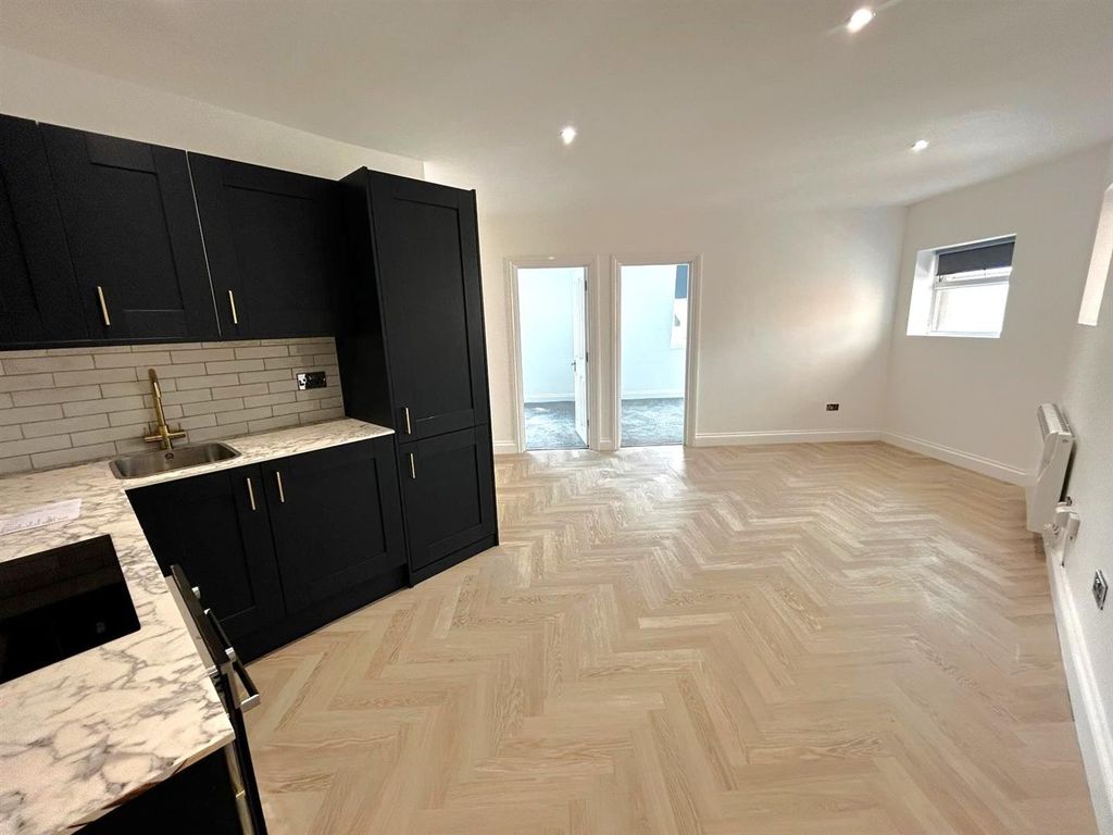 Property photo 1 of 7 Whatsapp Image 2024-06-19 At 11.45.50_842d6F2B.Jpg