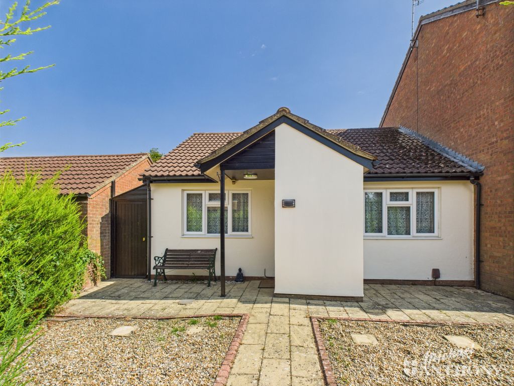 Property photo 1 of 14 Cam03218G0-Pr0738-Still001