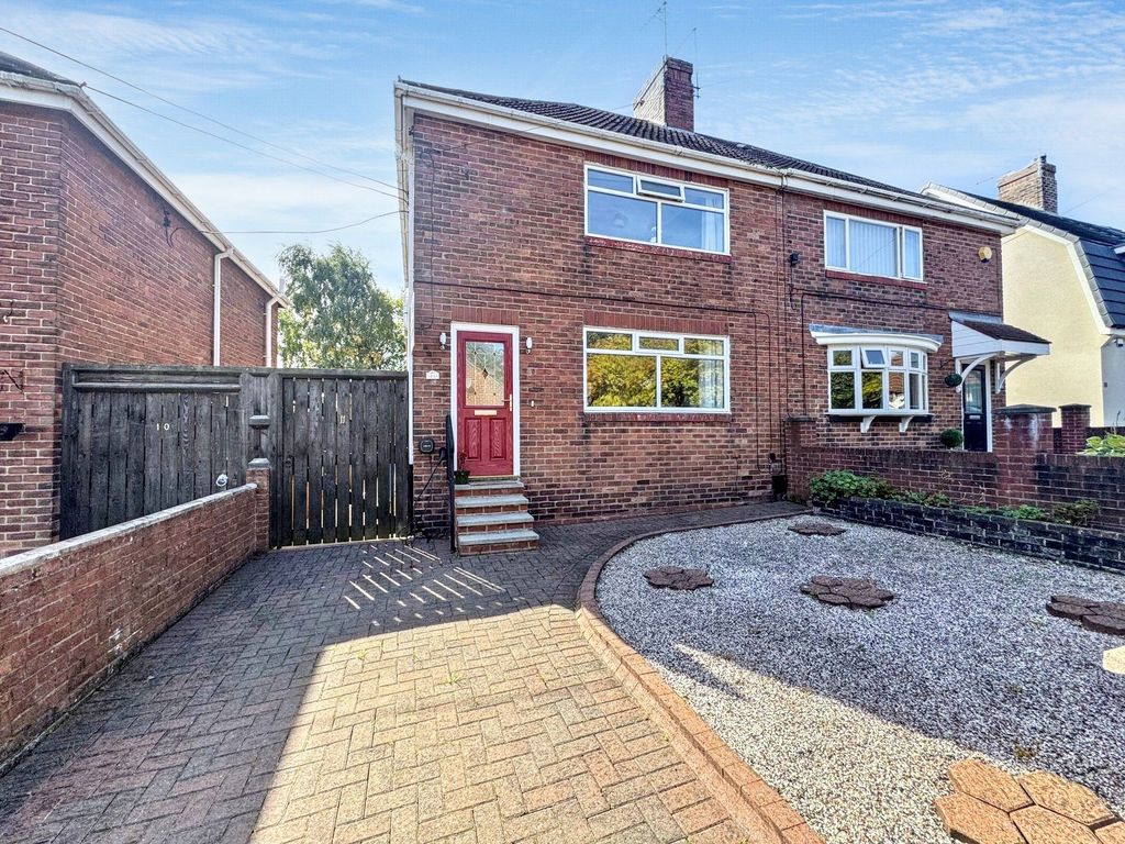 Property photo 1 of 24