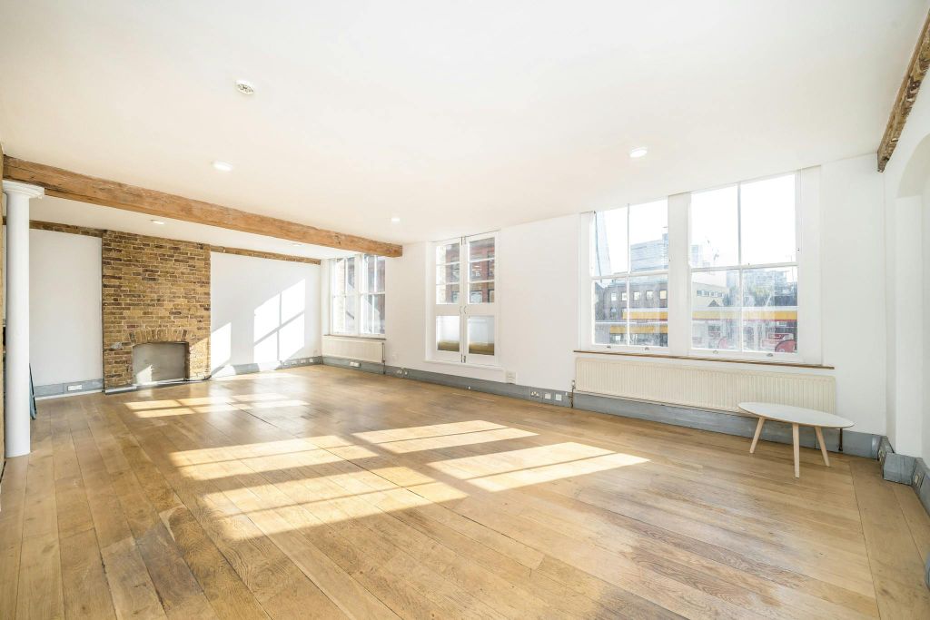 Property photo 1 of 9 1 Playhouse Court 64 Sbr Live Work.Jpg