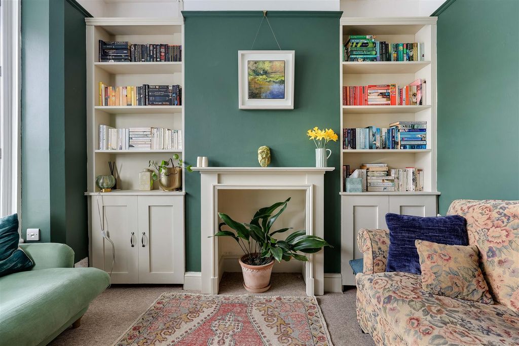 Property photo 3 of 20 Img (7).Jpg