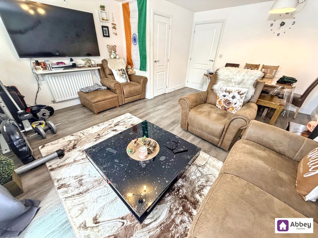 Property photo 2 of 13 Lounge/Diner