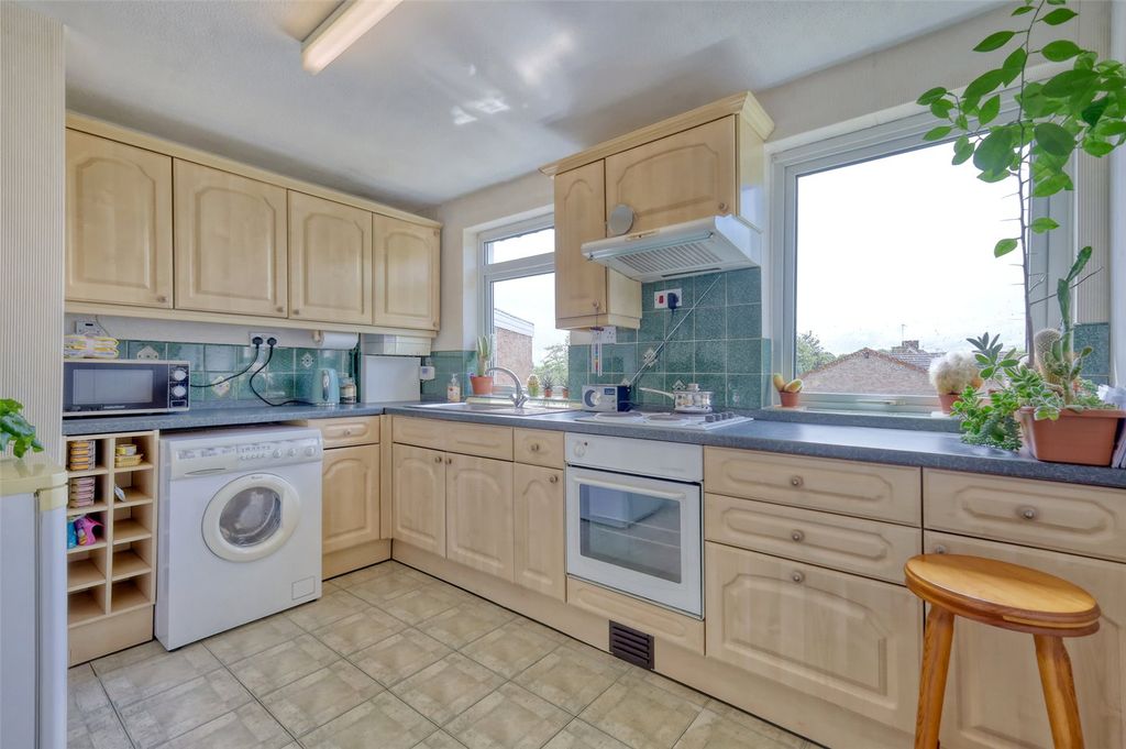 Property photo 3 of 10 Picture No. 11