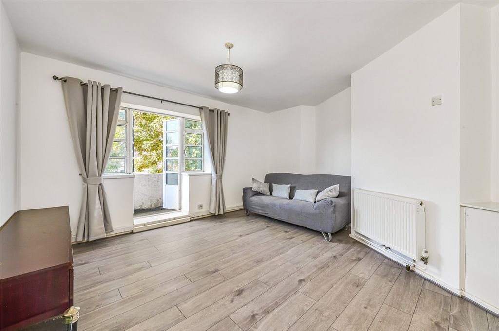 Property photo 1 of 10 Picture No. 07