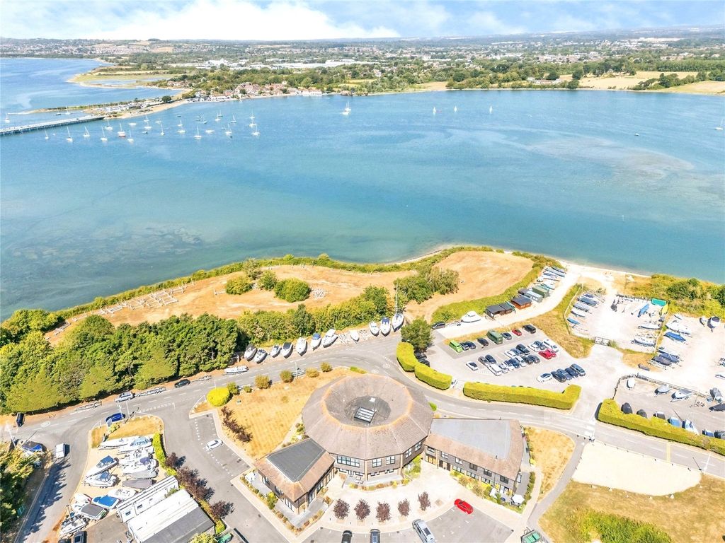 Property photo 1 of 16 Picture No. 01
