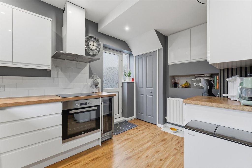 Property photo 3 of 18 Dsc04994.Jpg