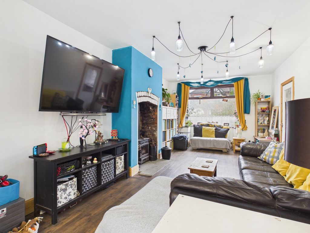 Property photo 3 of 15 4239d928E80d41Ed9Bb6c522c93309Ed_100_Cam03729G0-Pr