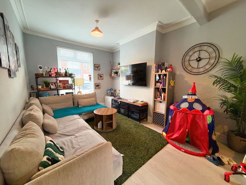 Property photo 2 of 15