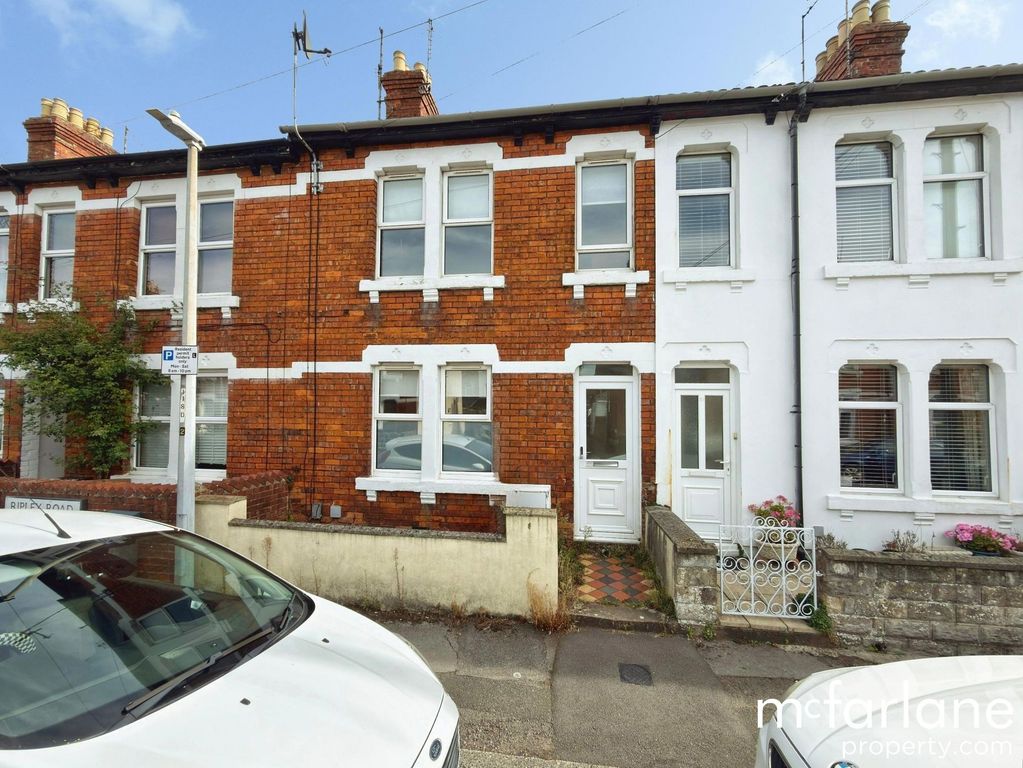 Property photo 1 of 17