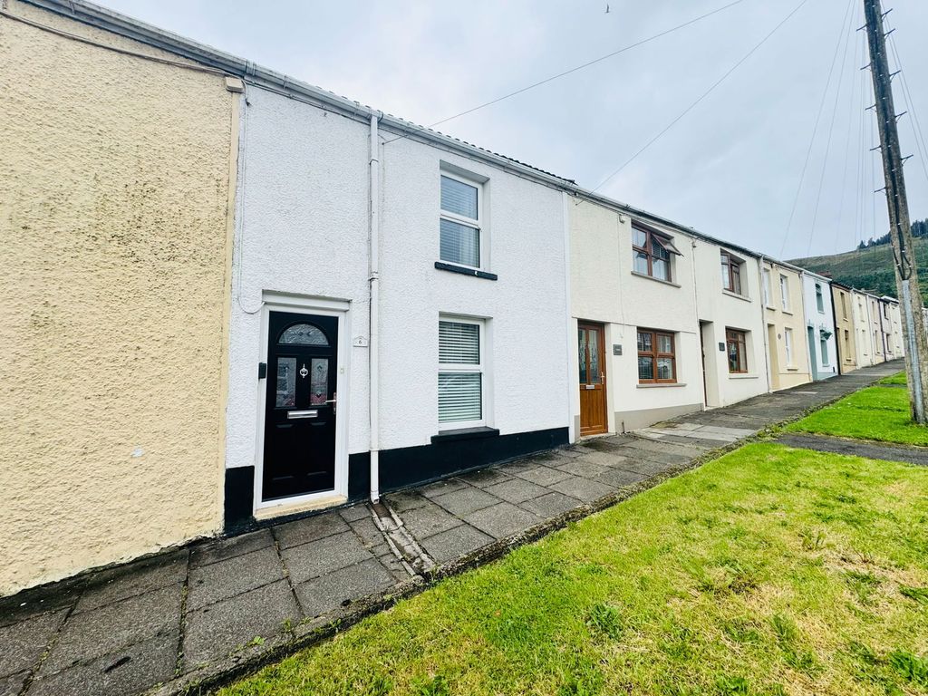 Property photo 1 of 24