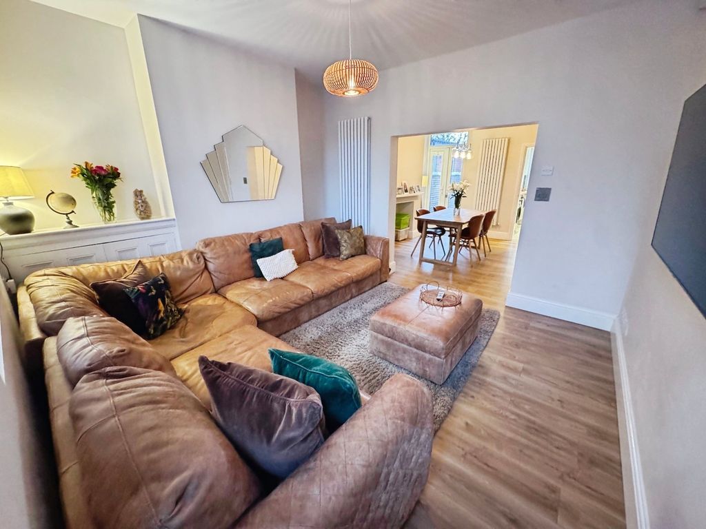 Property photo 2 of 13 Picture 2