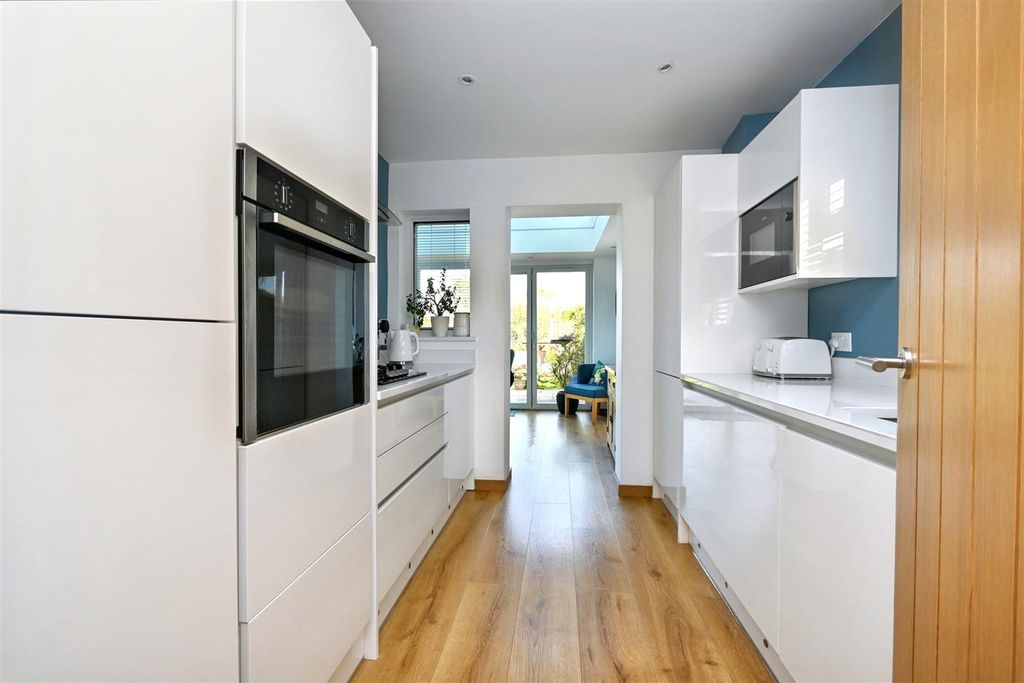 Property photo 3 of 28 Dsc_0872.Jpg