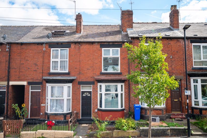 Property photo 1 of 18 Front External