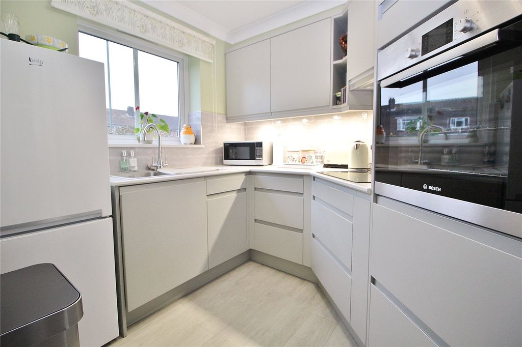 Property photo 3 of 11 Picture No. 05