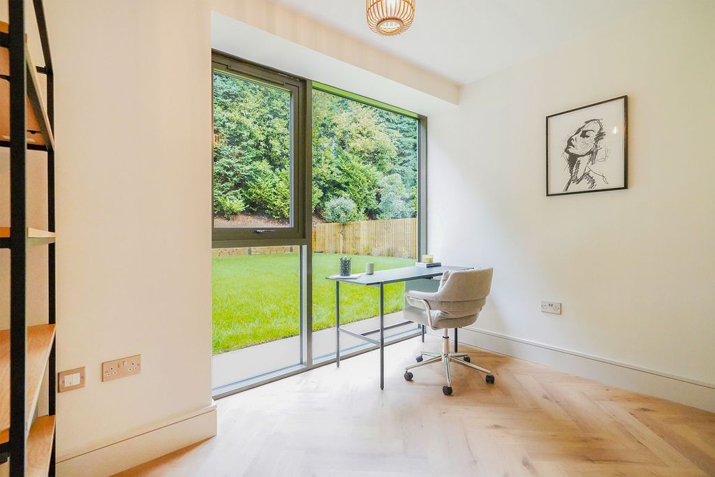 Additional image 11 of 4 bed detached house for saleRowan House - The Clearing, Long Causeway S10