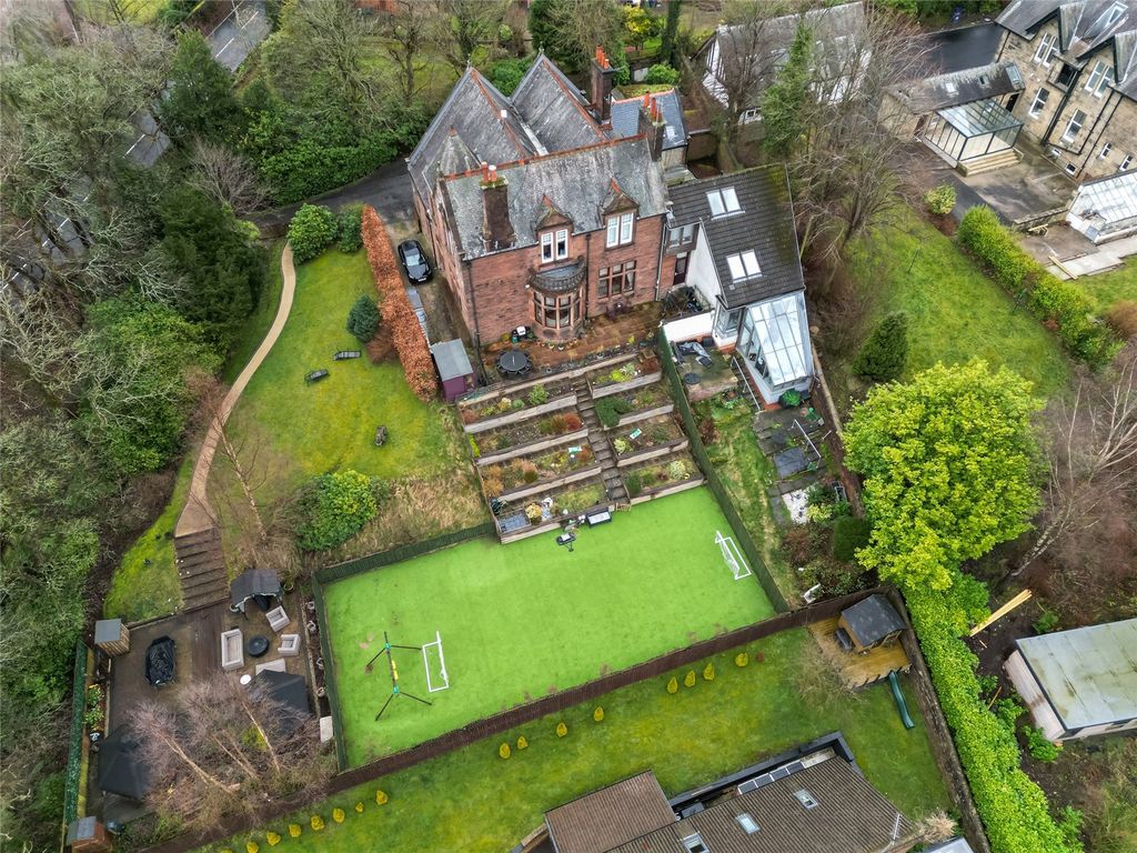 Property photo 2 of 21 Picture No. 06