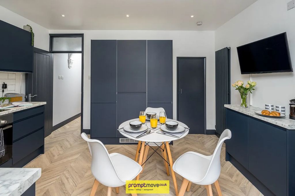 Property photo 3 of 11 Na