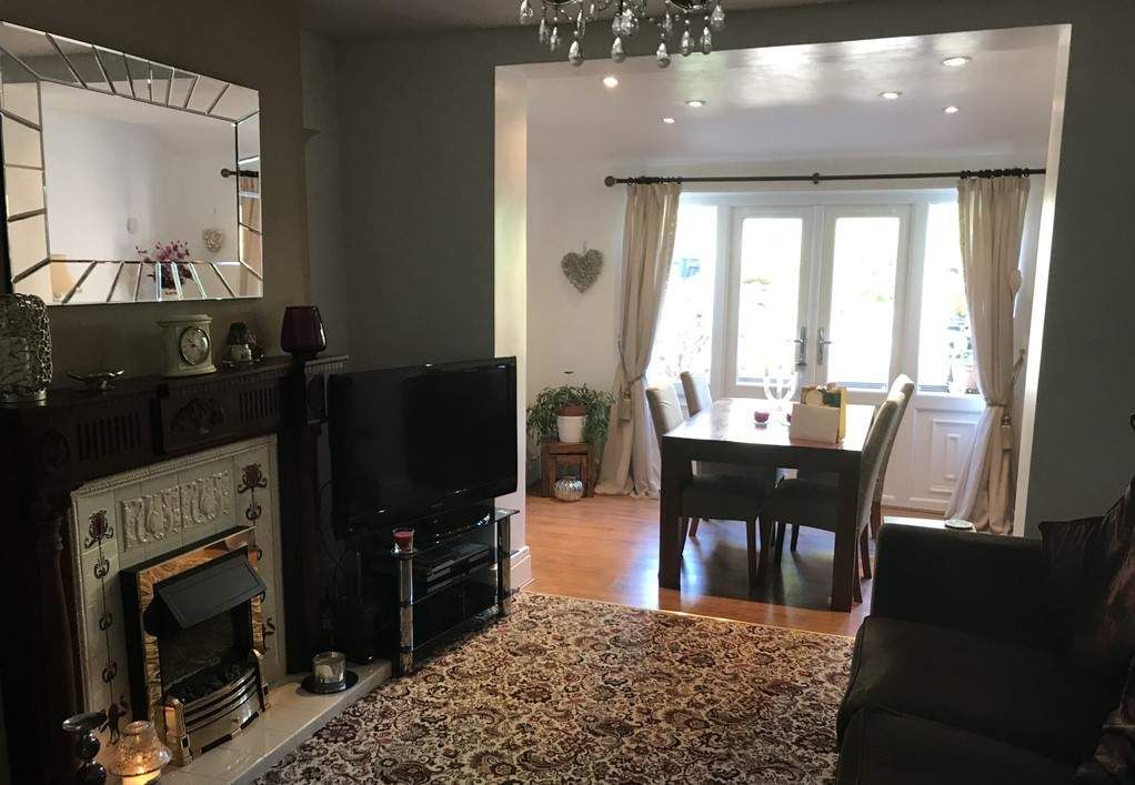 Property photo 3 of 7