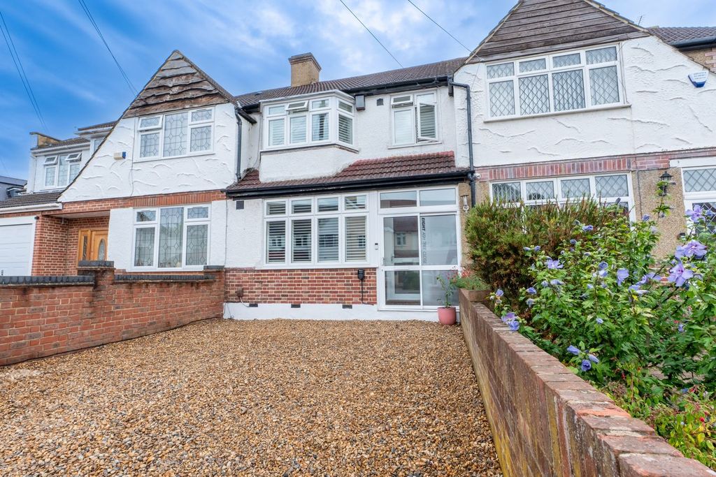 Property photo 1 of 18