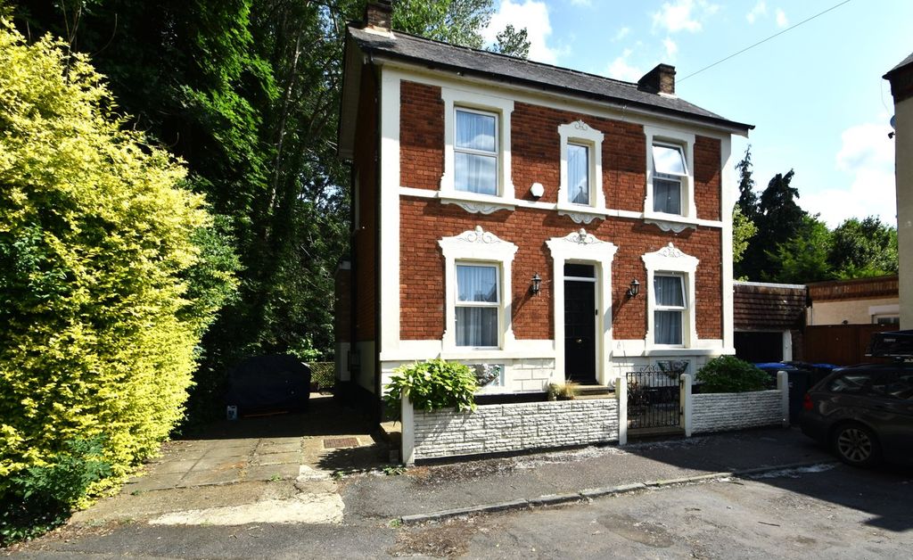 Property photo 1 of 14