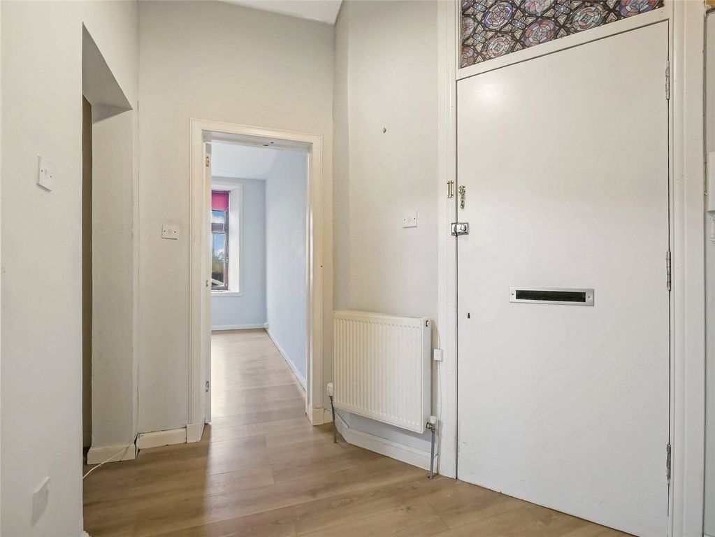 Property photo 3 of 16 Picture No. 04