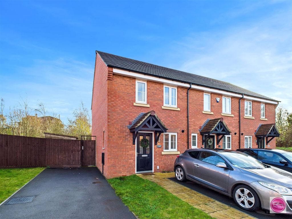 Property photo 2 of 27 Ashlands Drive, Woodville (2).Jpg