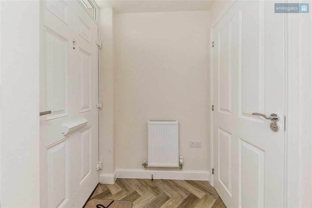 Property photo 3 of 18 Picture No. 02