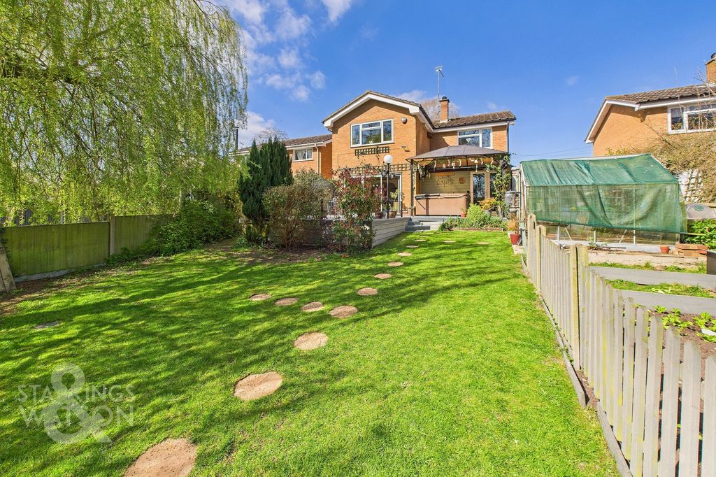 Property photo 1 of 20