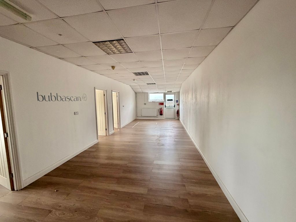 Property photo 1 of 4 Photo 3