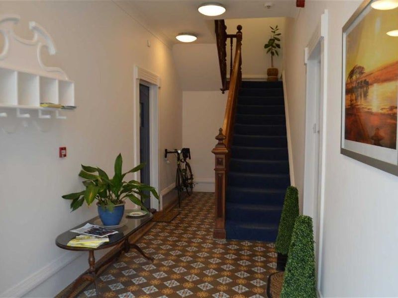 Property photo 1 of 7 Hallway