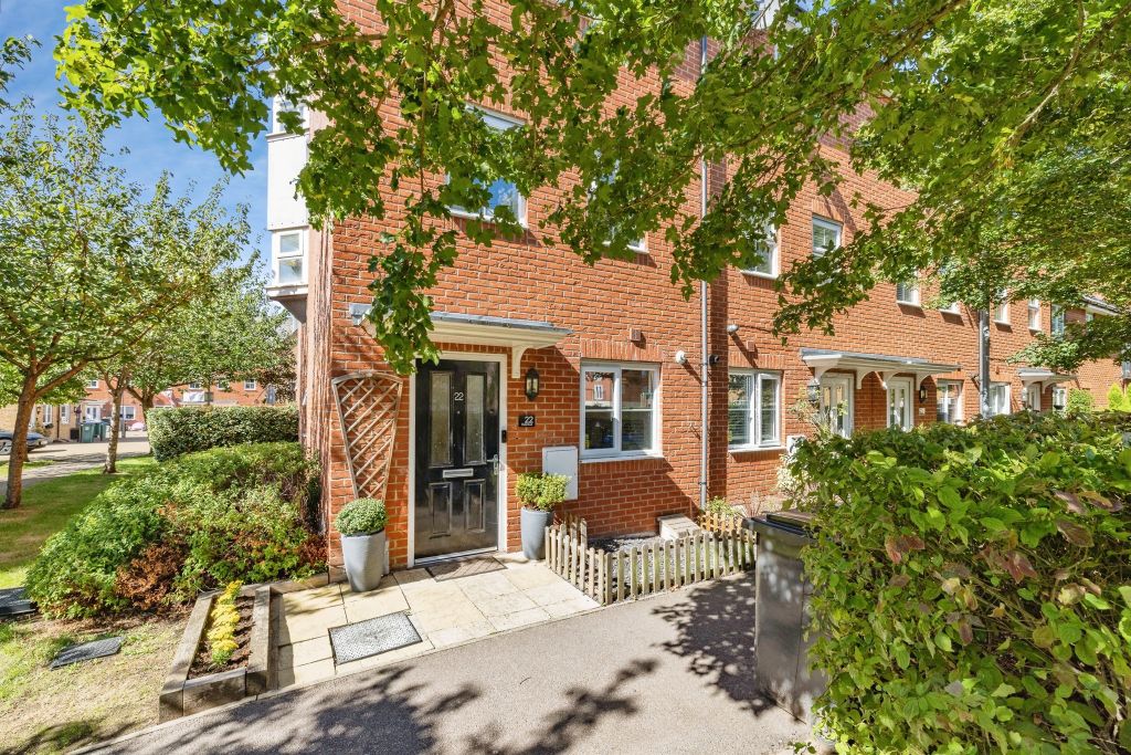 Property photo 1 of 18