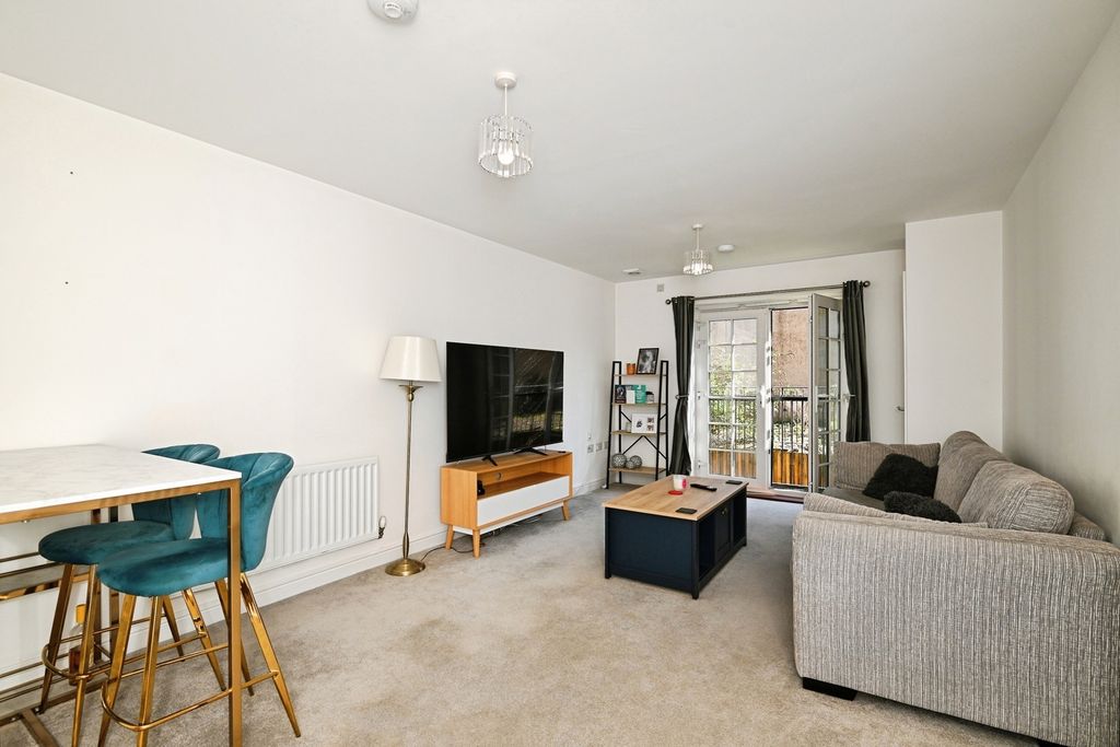 Property photo 2 of 15 Pbox-Img.Jpg