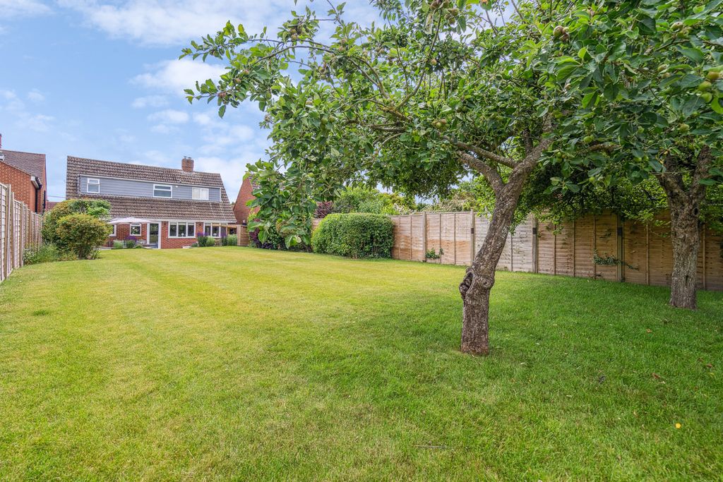 Property photo 1 of 41