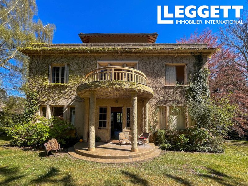 Property photo 1 of 10