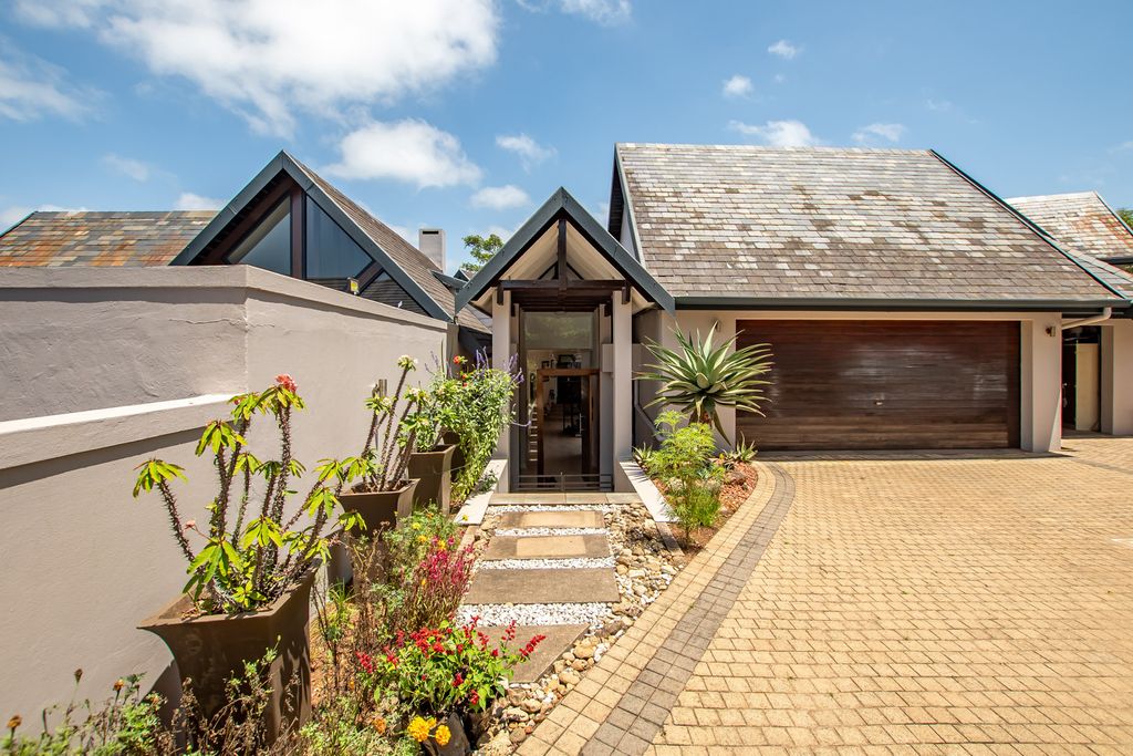 Property photo 2 of 42