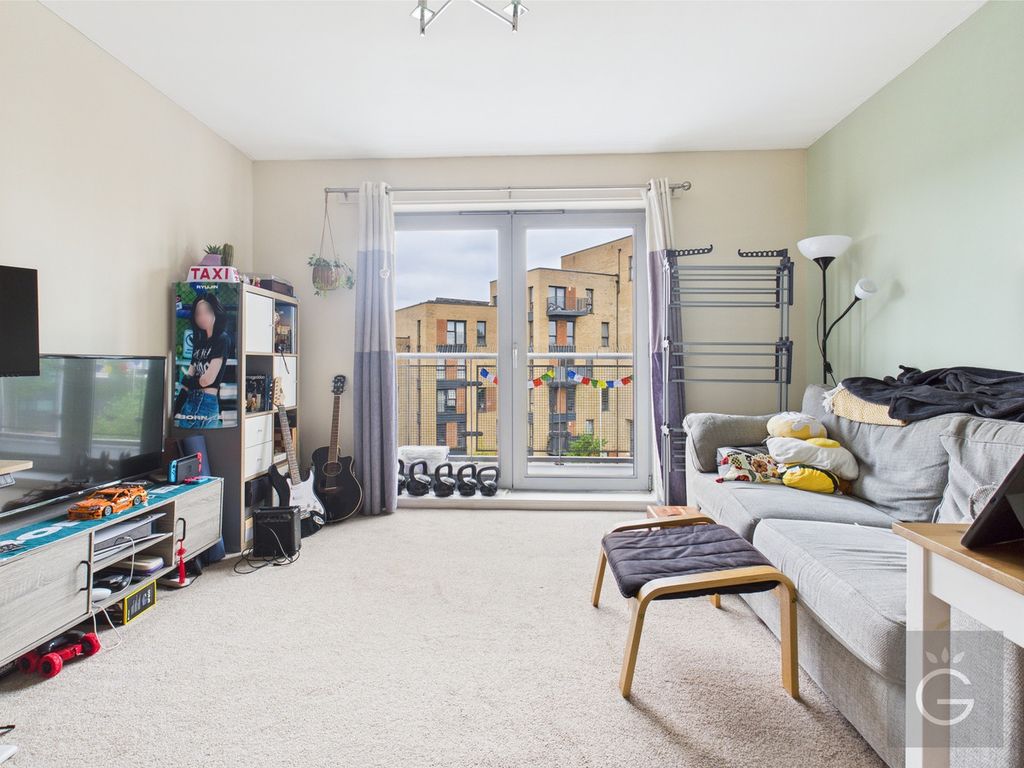 Property photo 3 of 6
