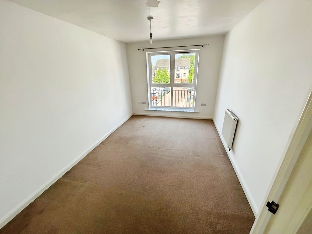 Property photo 3 of 4