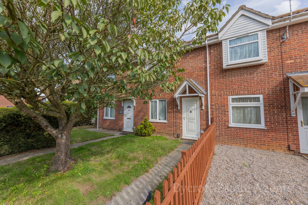 Property photo 1 of 12