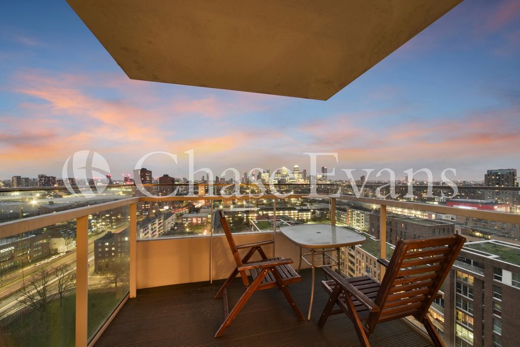 Property photo 1 of 19 Balcony