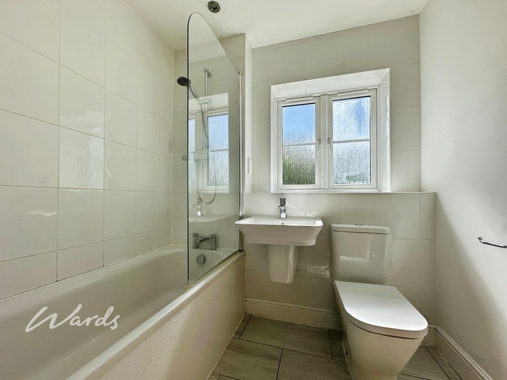 Property photo 3 of 15 Bathroom