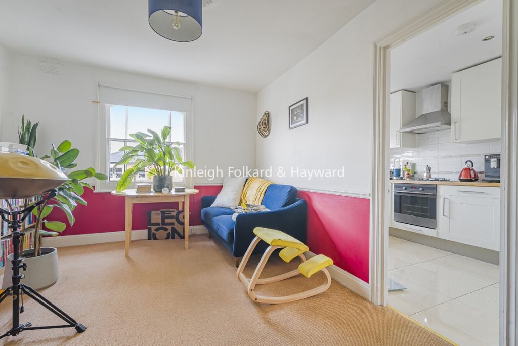 Property photo 1 of 6 7A4633c4-3Cbb-4d73-9