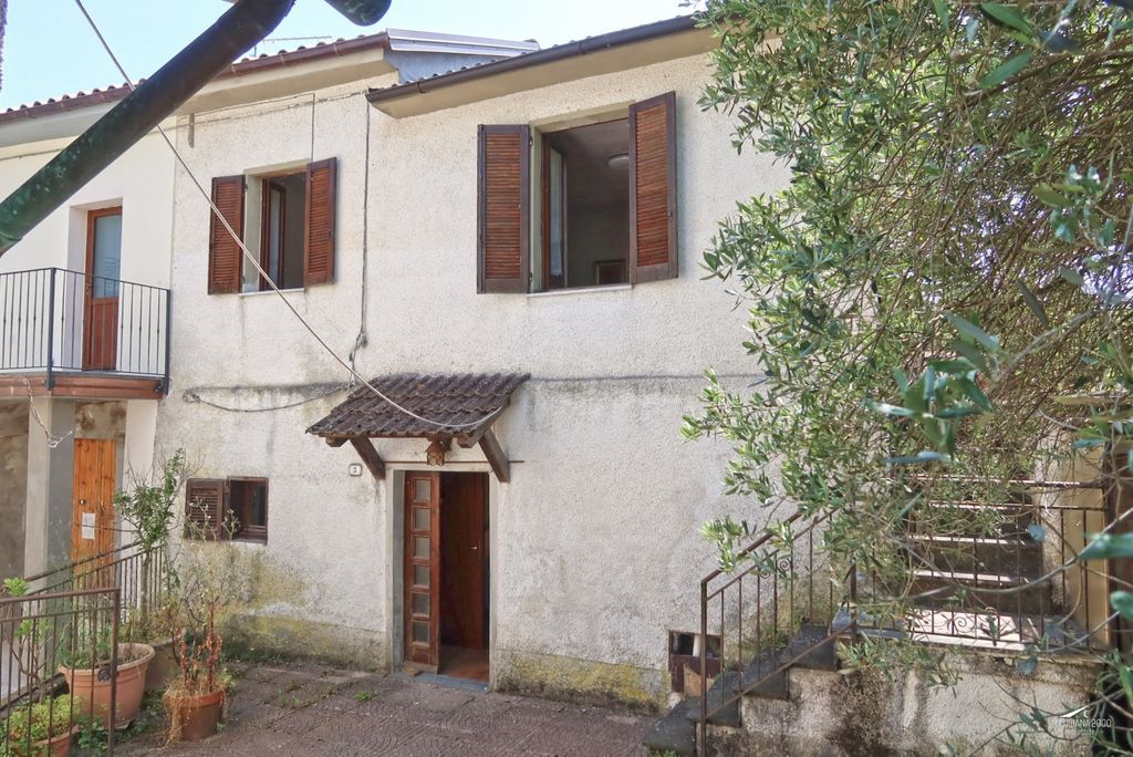 Property photo 3 of 33