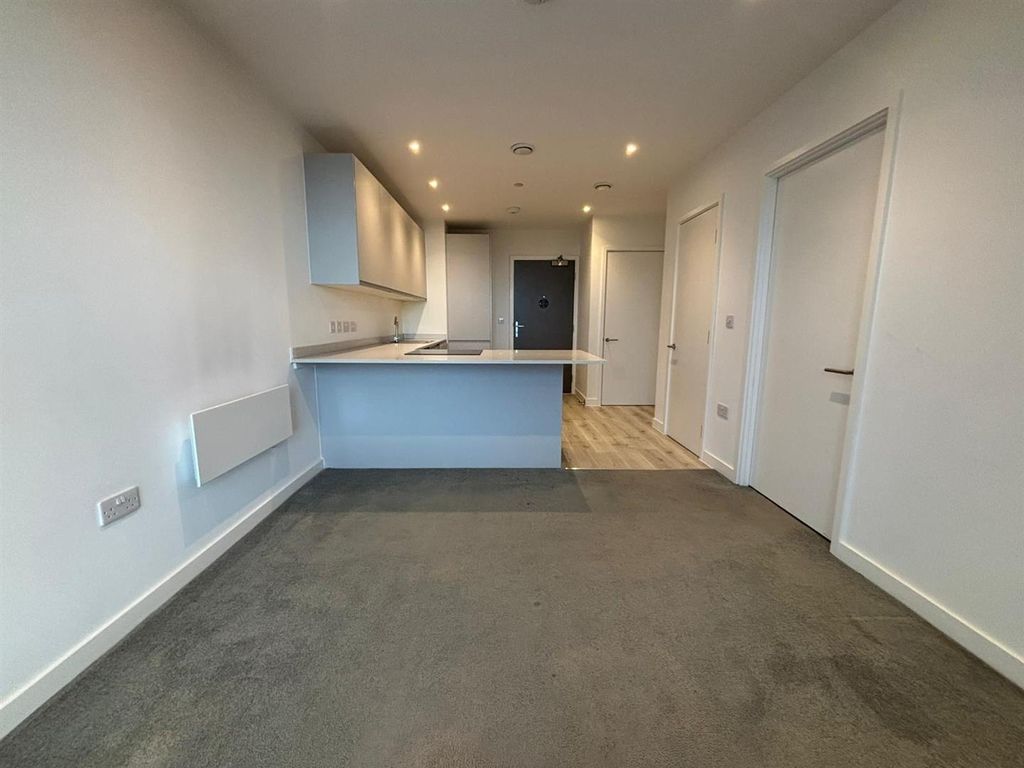 Property photo 3 of 22 Lounge Pic 1 .Jpeg