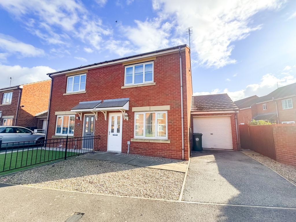 Property photo 1 of 19 Tenby Ewemove Redcar-22