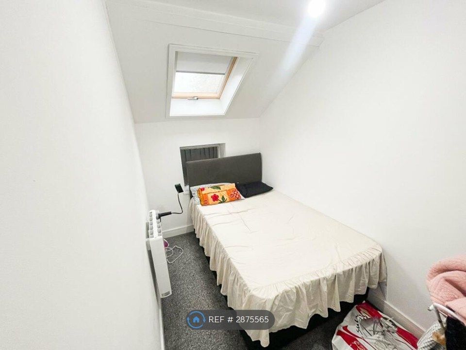 Property photo 2 of 4