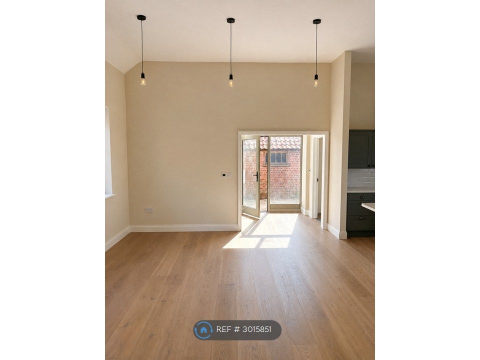 Property photo 2 of 3