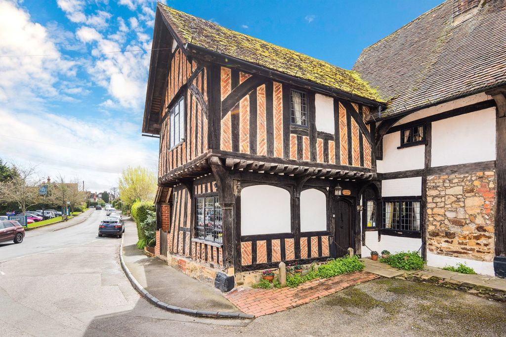 Additional image 20 of 3 bed semi-detached house for saleChurch Road, Lingfield, Surrey RH7