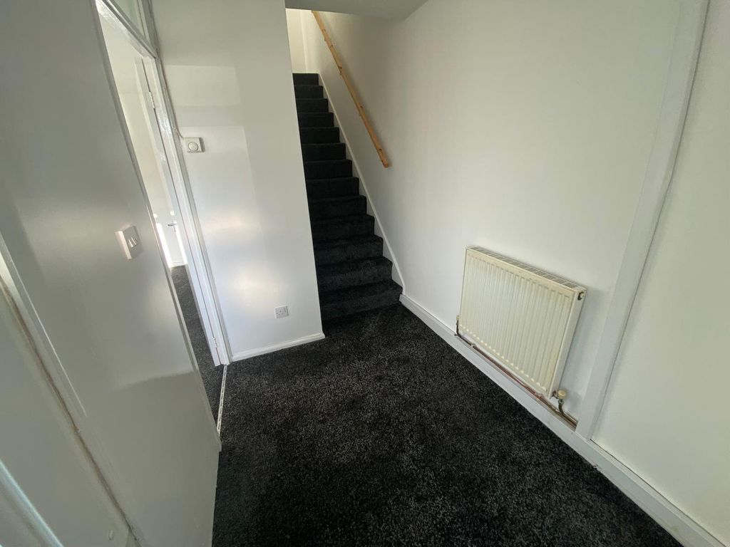 Property photo 3 of 26