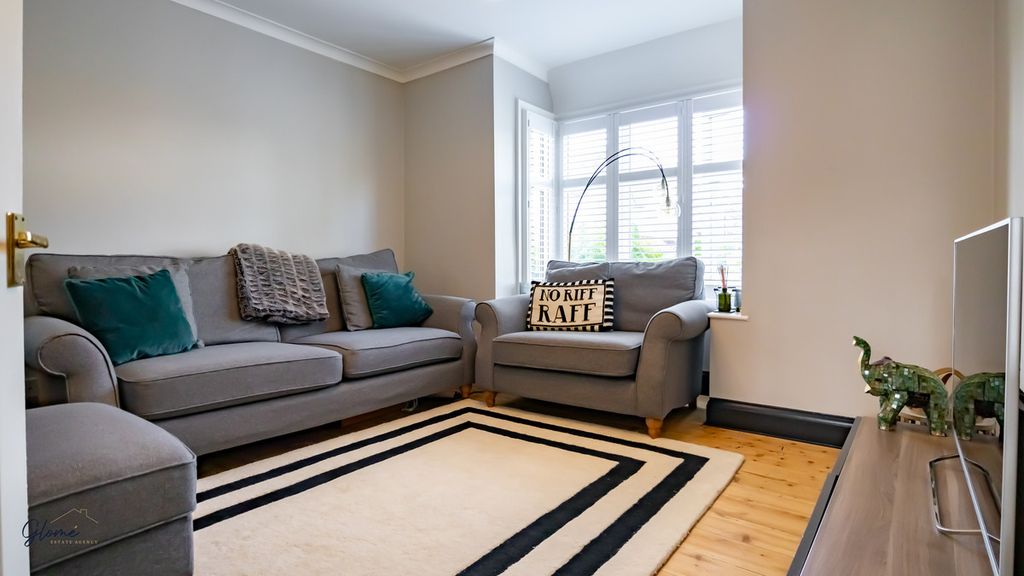 Property photo 2 of 29