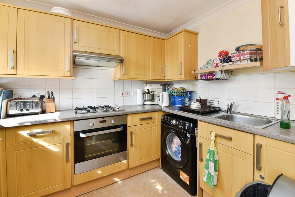 Property photo 2 of 14